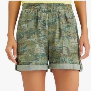 NWT Sanctuary Clothing Summer Trail Blazer Short Palm Camo size 26